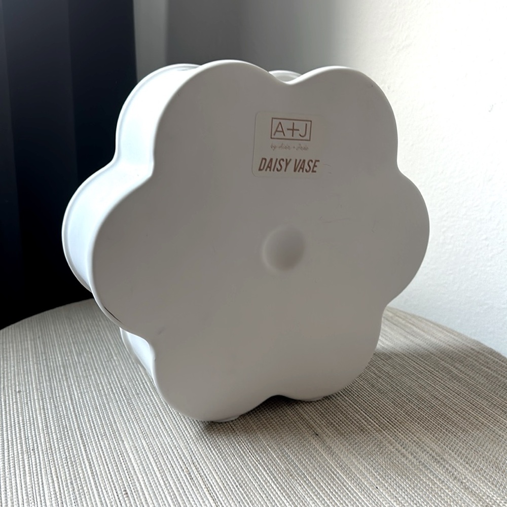 Daisy VASE